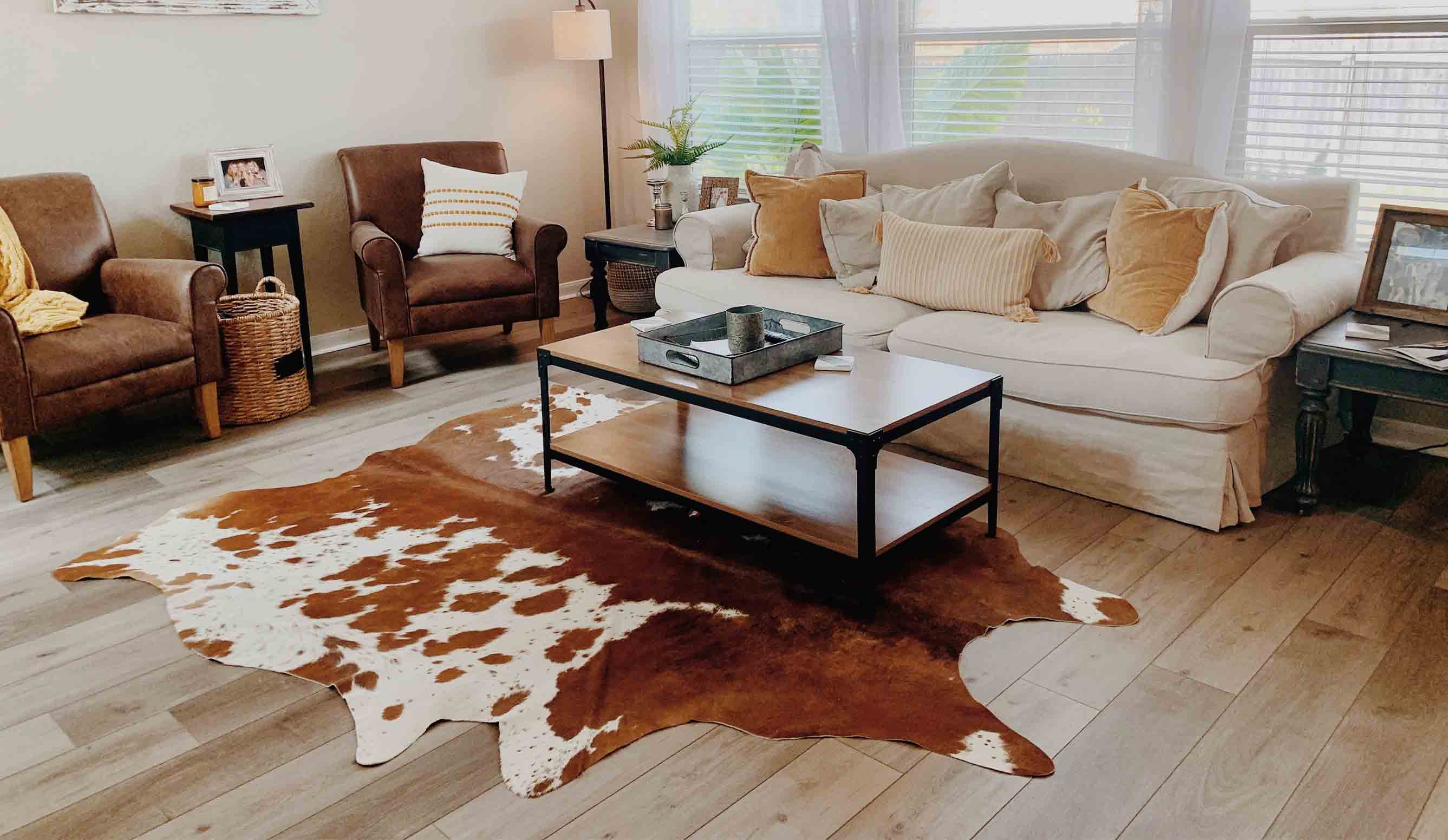 Cowhides Rugs – Make Your Home Look Like A Magazine’s Front Cover ...