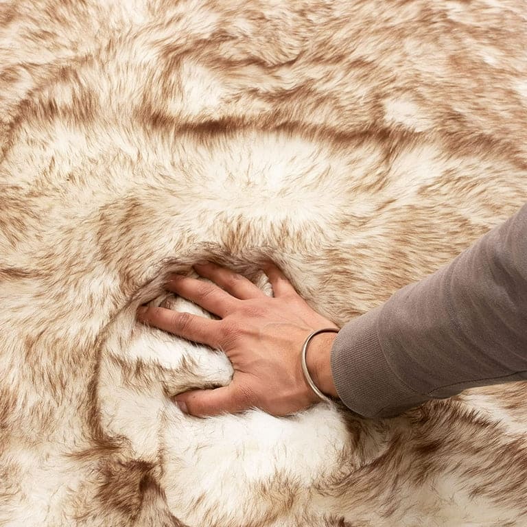 Brown & White Round Fur 80x80 cm