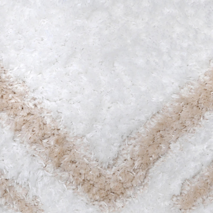 White & Beige Geometric Turkish Rug 5X8 ft