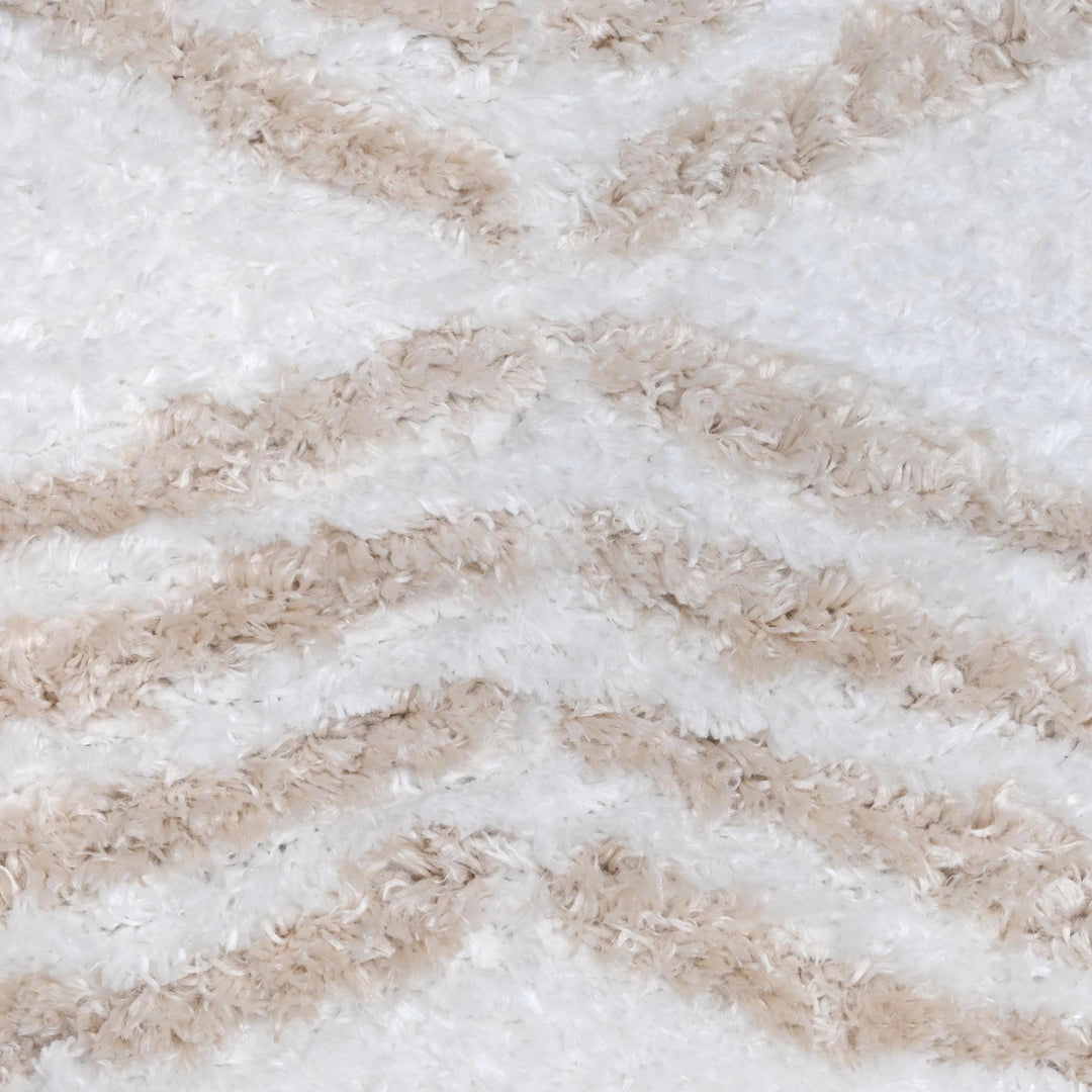 White & Beige Geometric Turkish Rug 5X8 ft