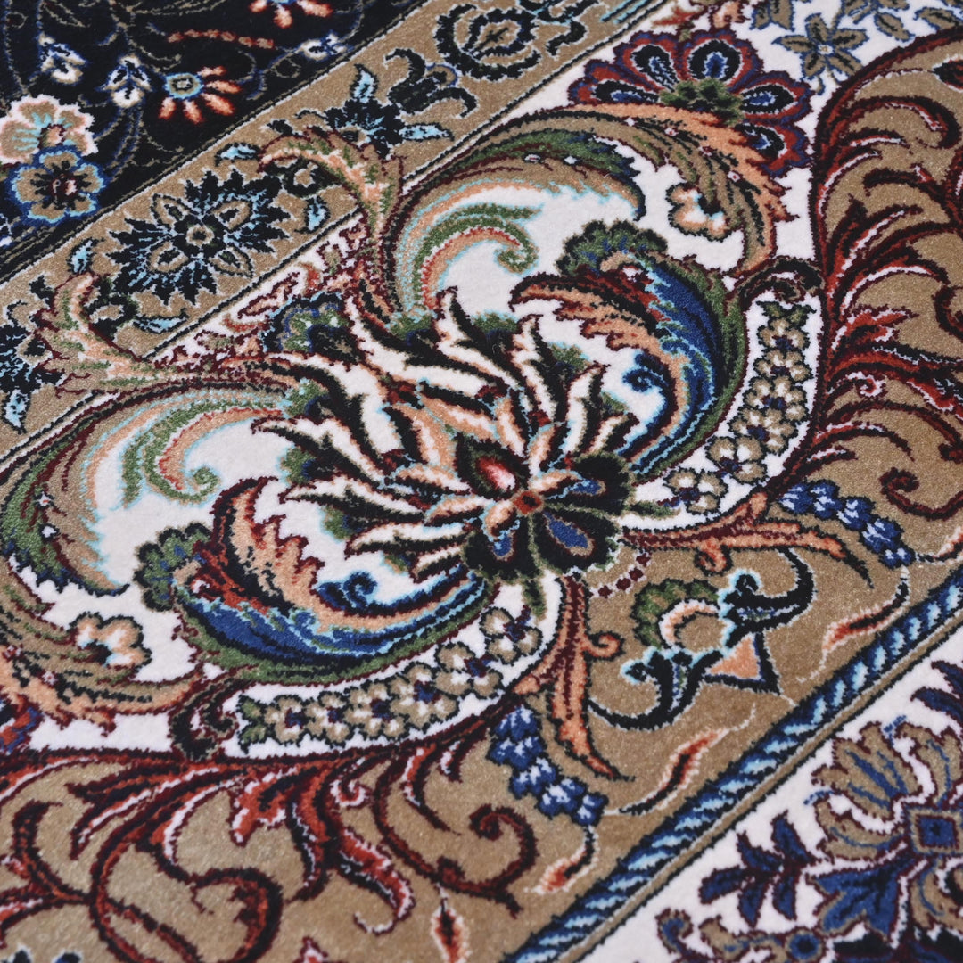 Supreme Fine Persian Silk Rug 5X7 Ft