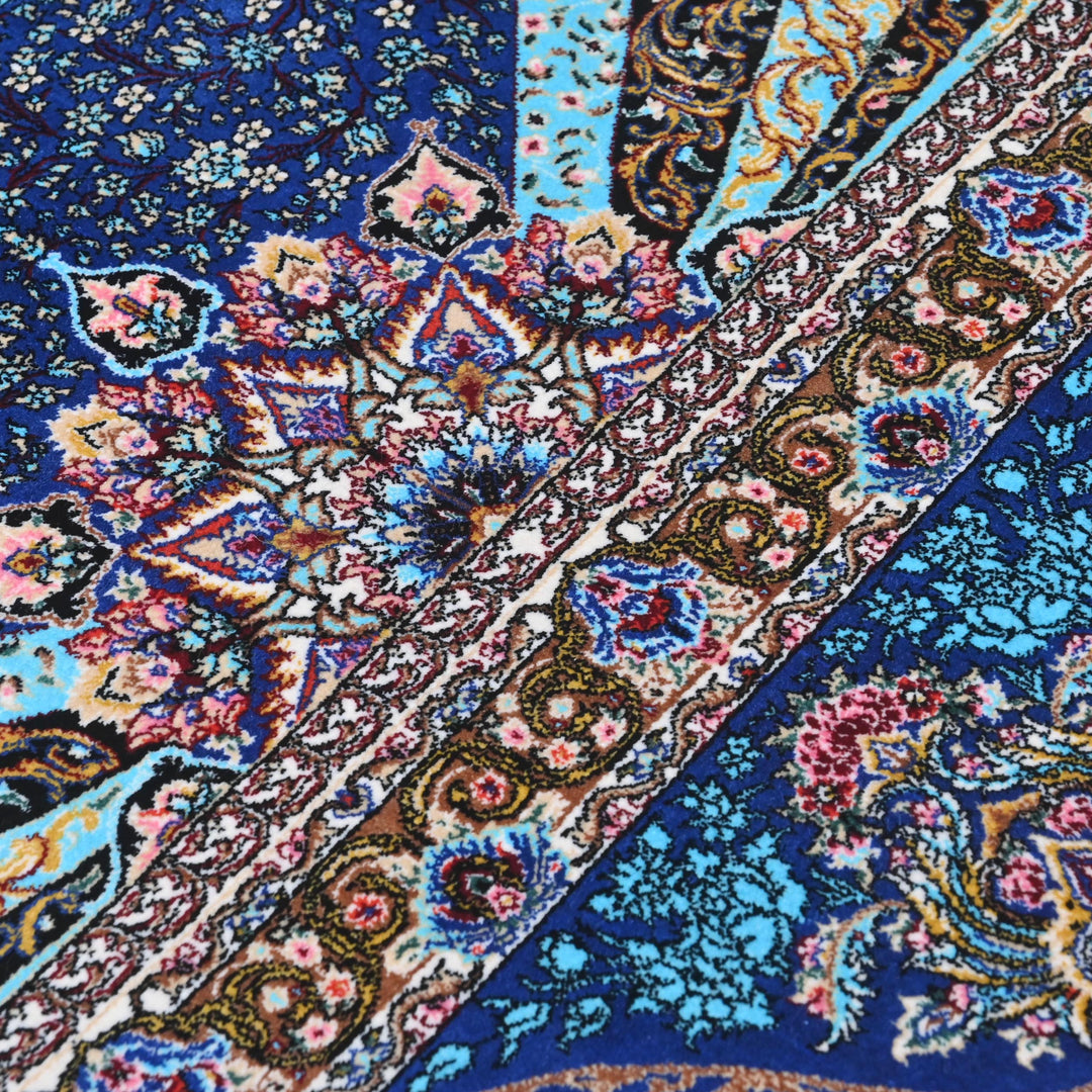 Supreme Fine Persian Silk Rug 5X7 Ft