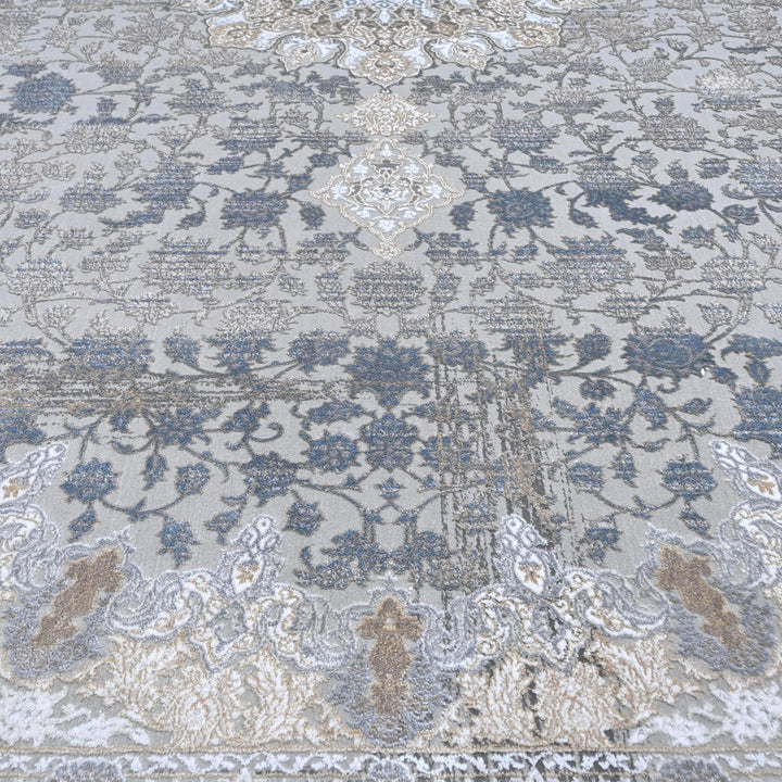 Light Grey Vintage Turkish Rug 7x10 ft