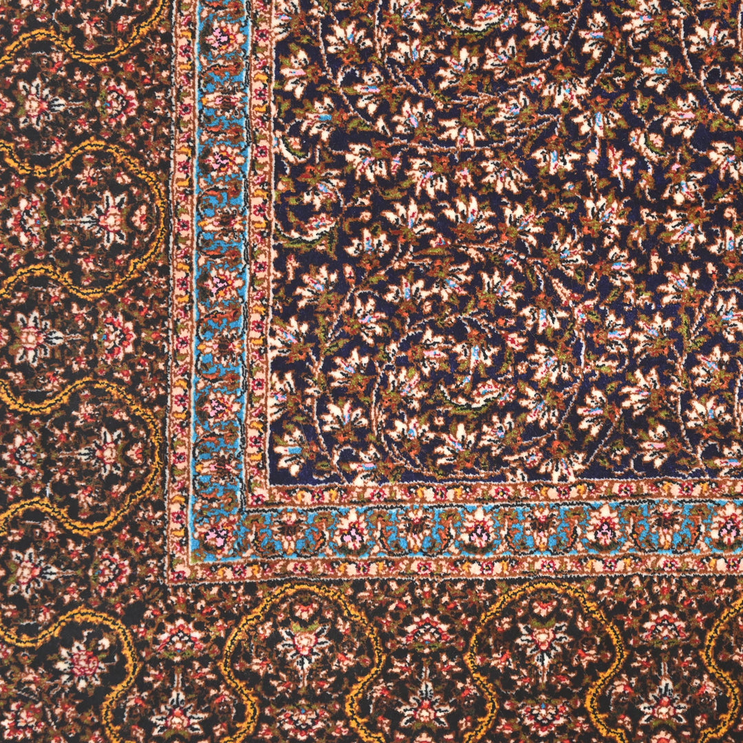 Supreme Fine Persian Silk Rug 4X6 Ft