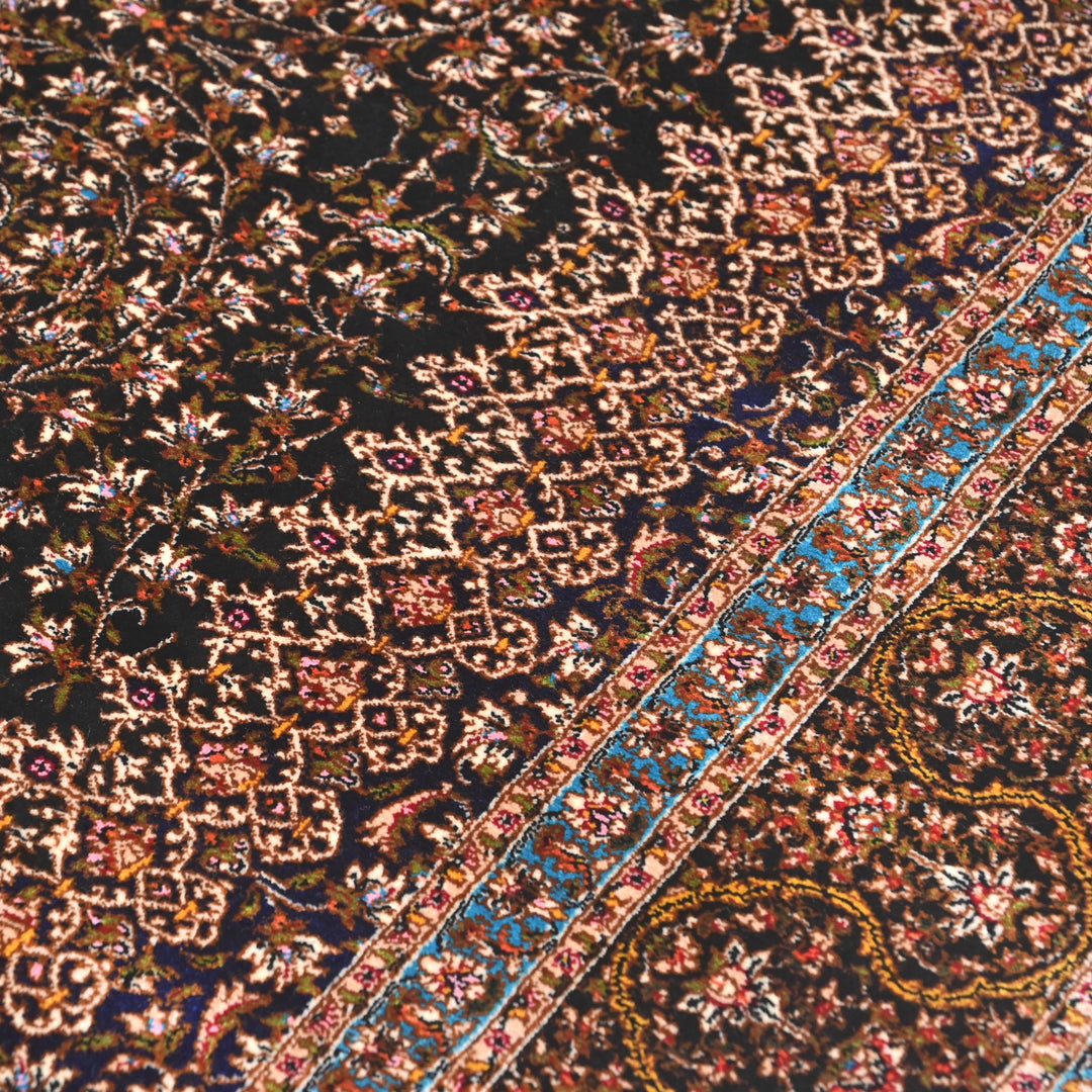 Supreme Fine Persian Silk Rug 4X6 Ft