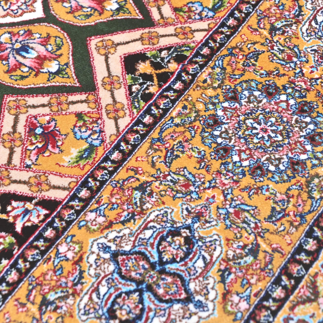 Supreme Fine Persian Silk Rug 4X6 Ft