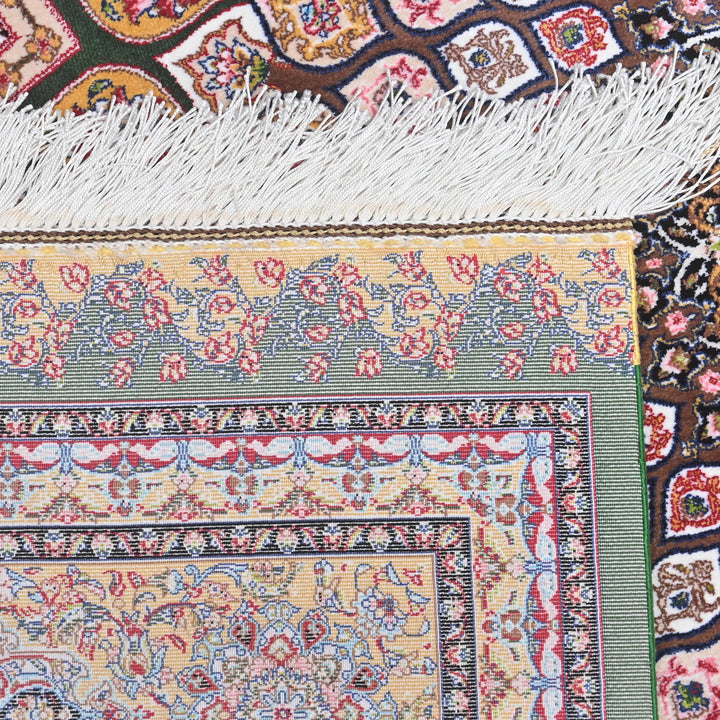 Supreme Fine Persian Silk Rug 4X6 Ft