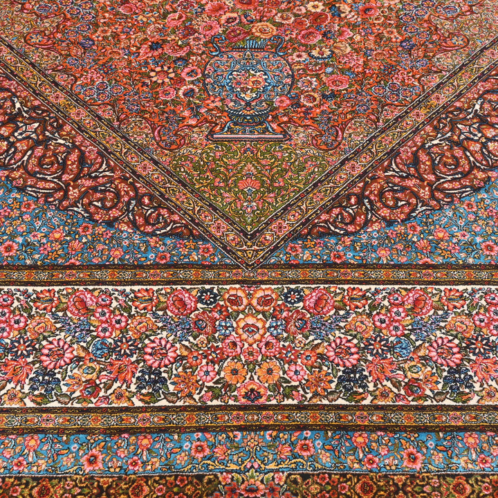 Supreme Fine Persian Silk Rug 4X6 Ft