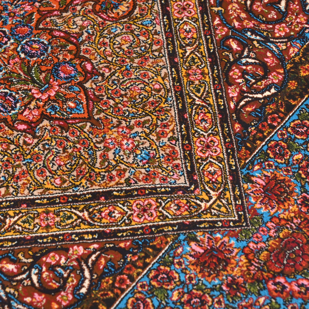 Supreme Fine Persian Silk Rug 4X6 Ft