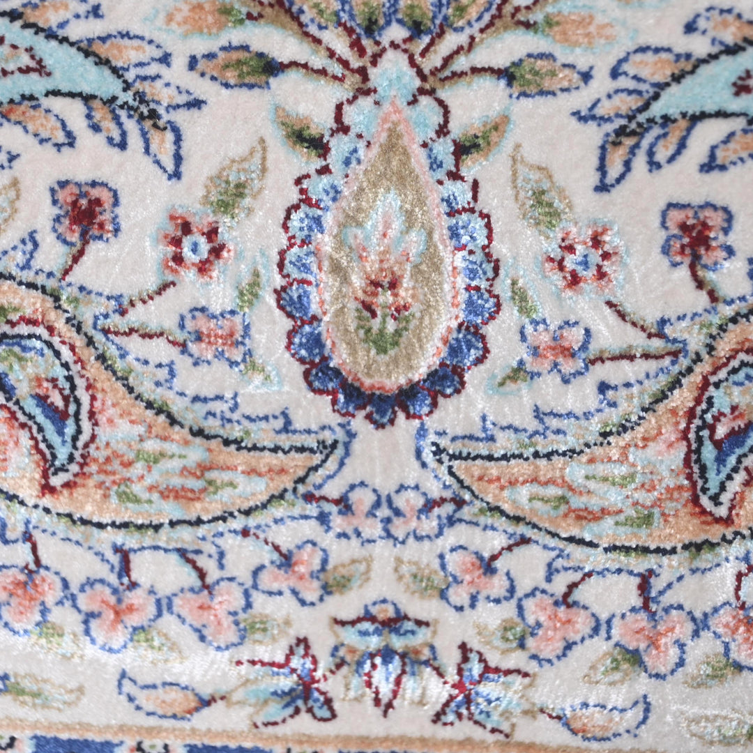 Supreme Fine Persian Silk Rug 5X7 Ft