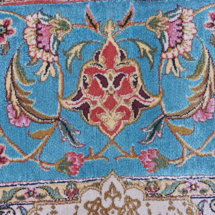 Supreme Fine Persian Silk Rug 5X8 Ft