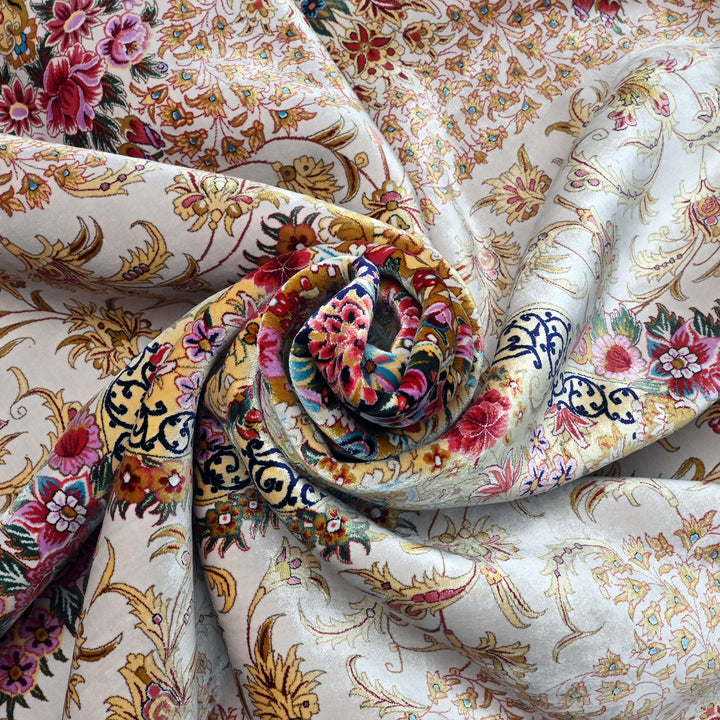 Supreme Fine Persian Silk Rug 7x10 Ft