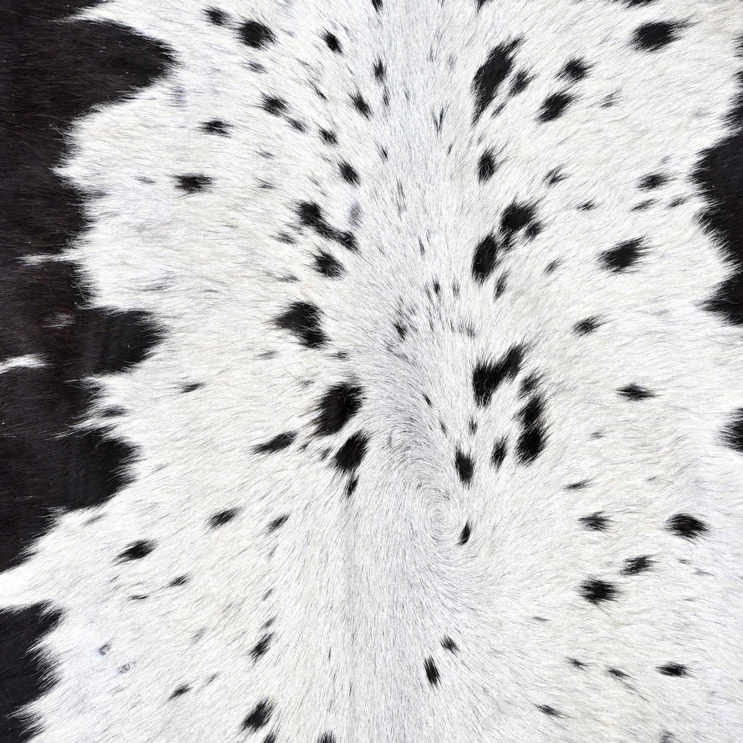 Tri-Colour Cow Hide 5.5X5.5 FT