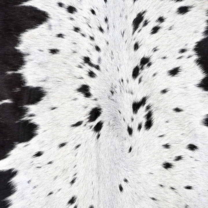 Tri-Colour Cow Hide 5.5X5.5 FT