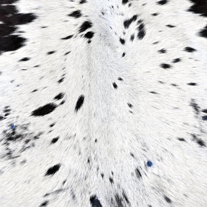 Tri-Colour Cow Hide 5.5X5.5 FT