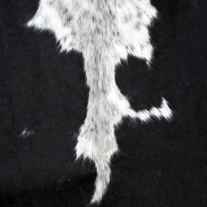 Black & White Spotted Cow Hide 5x5 FT