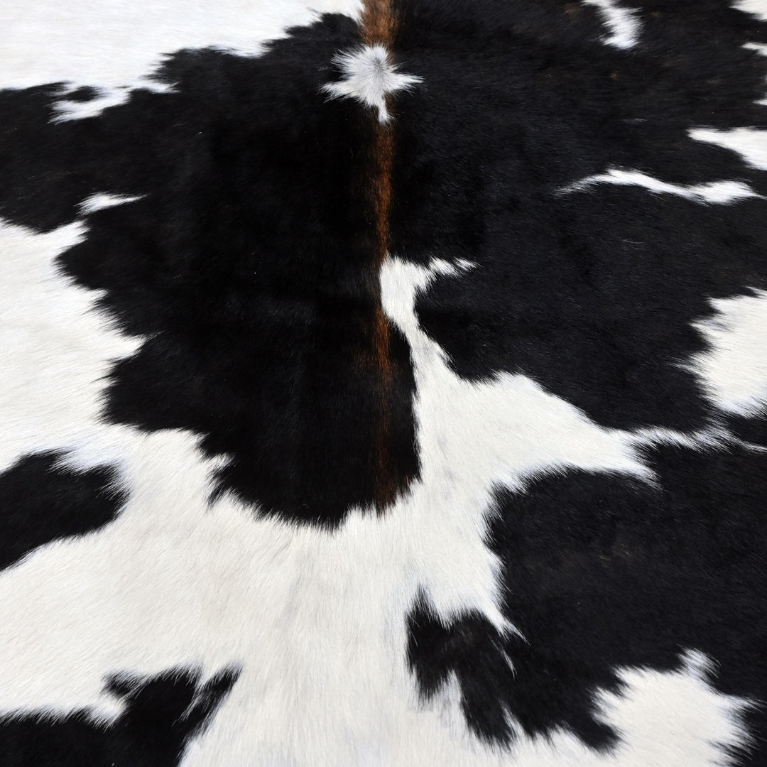Black & White Cow hide Rug 4X4.5 FT
