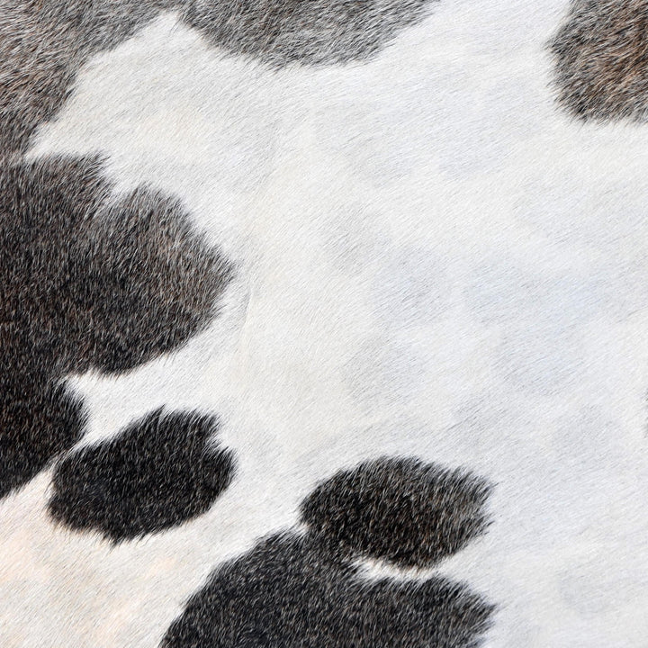 Brazilian Tri-Colour Cow Hide 5.5X5.5 FT