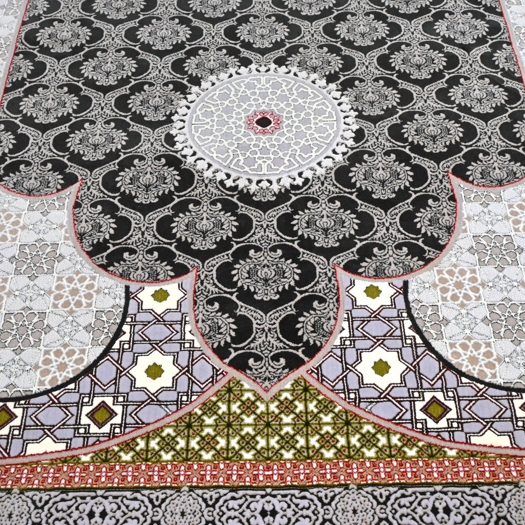 Fine Persian Khas 5x8 FT