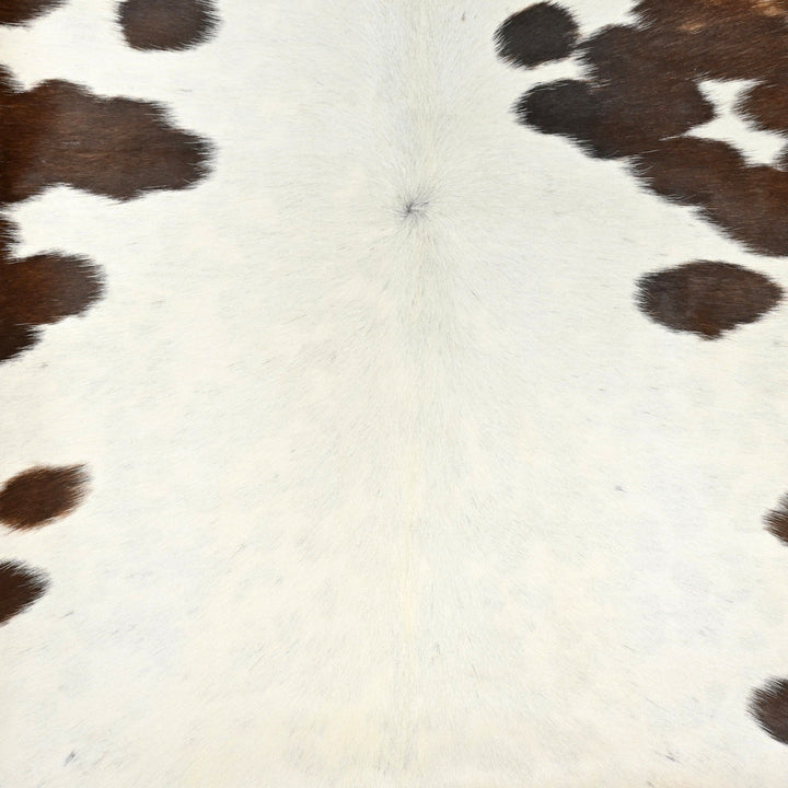White&Brown Cow Hide 5.5X5.5 FT