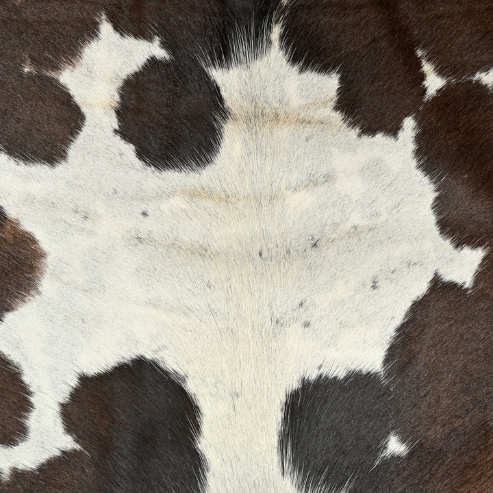 White&Brown Cow Hide 5.5X5.5 FT