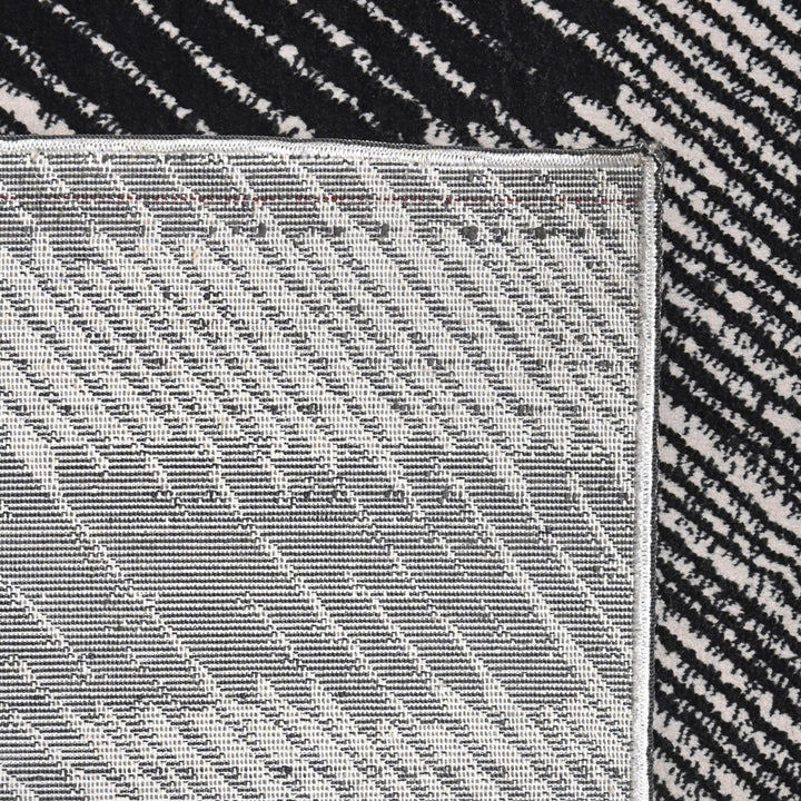 Black & Grey Geometric Turkish Rug 5X8 Ft