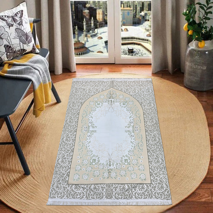 KASHMIRI HANDMADE PRAYER RUG