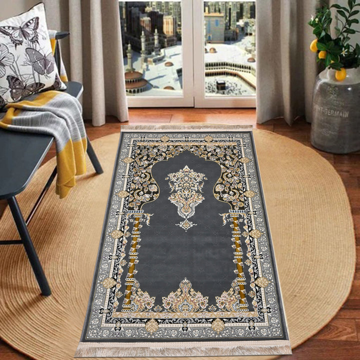 Persian Khas Prayer Rug 2.5x4 FT