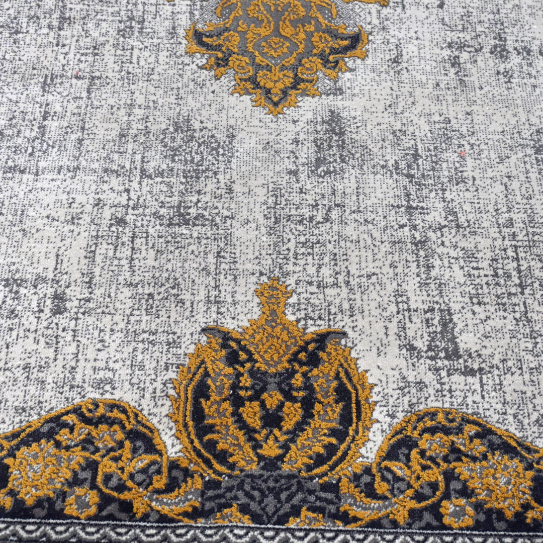 Gold & beige Super Persian Rug 7x10 FT