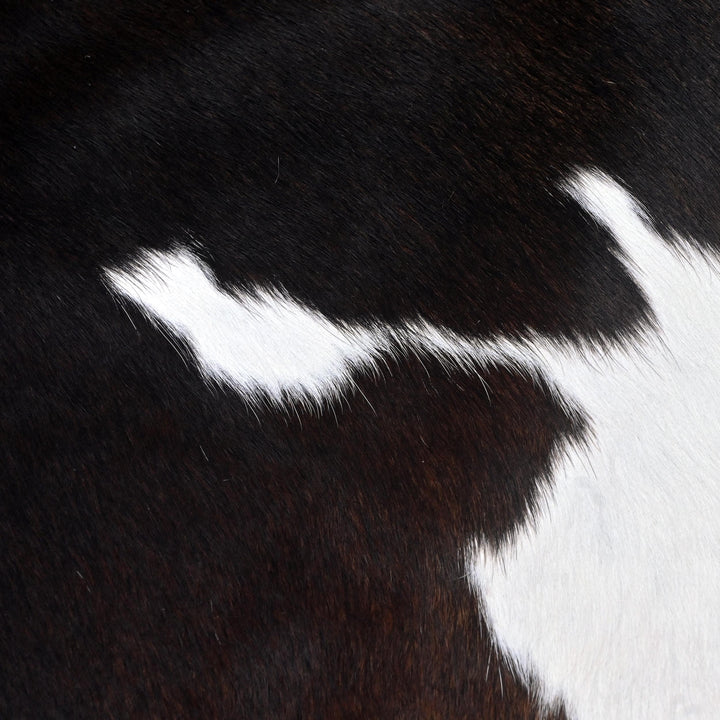 Black & White Cow Hide 5x5.5 FT