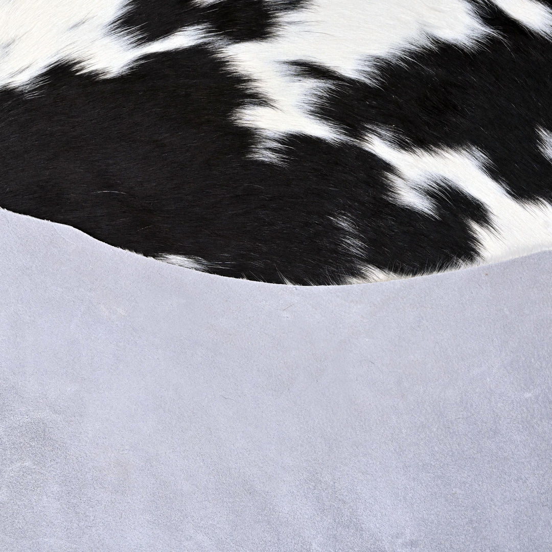 Black & White Spotted Cowhide 4.5X5 FT