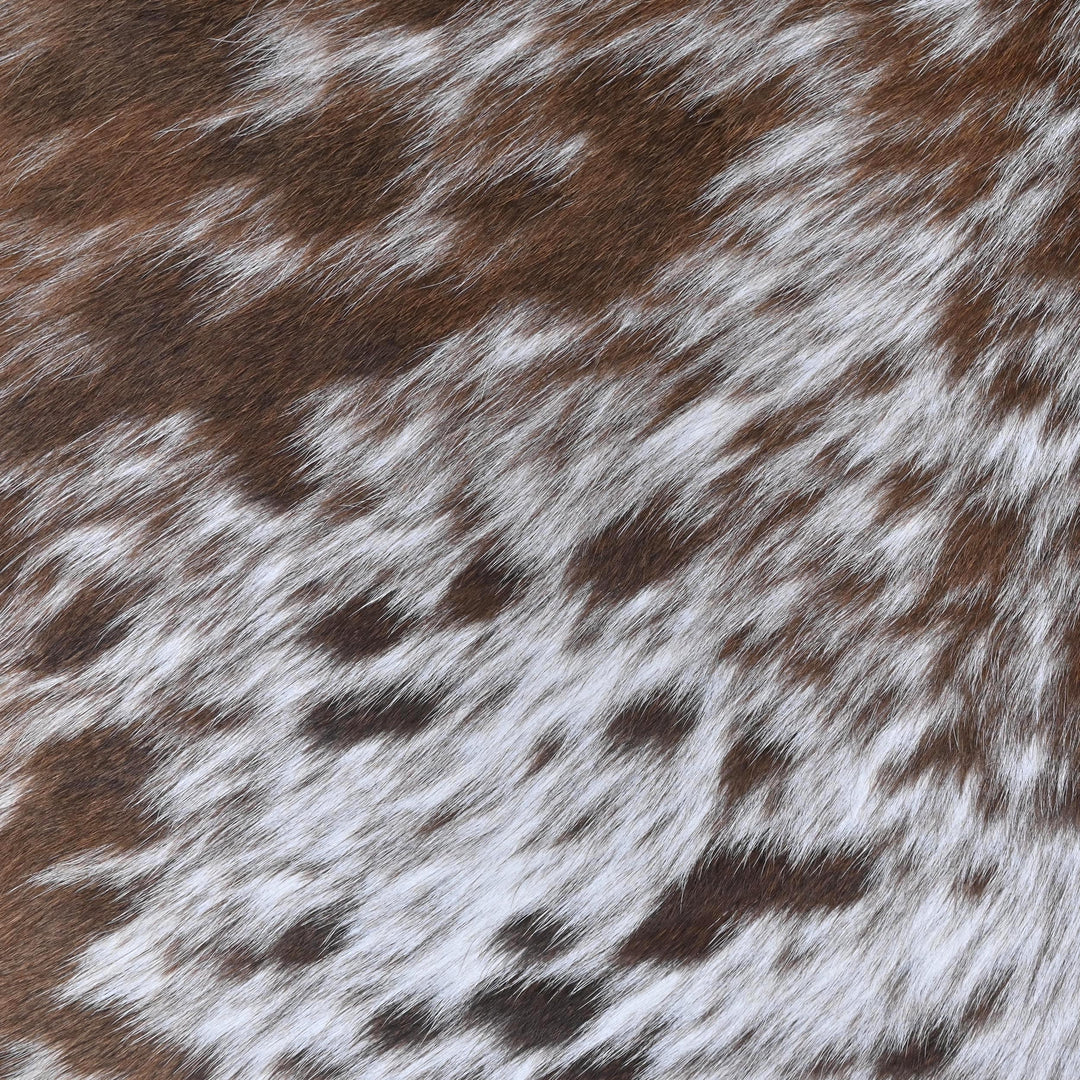 Tricolour Spotted Cowhide 4.5x4.5 FT