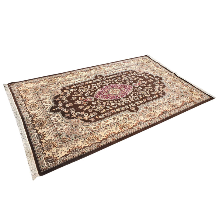 Hand Made Silk Rug 5X8 Ft