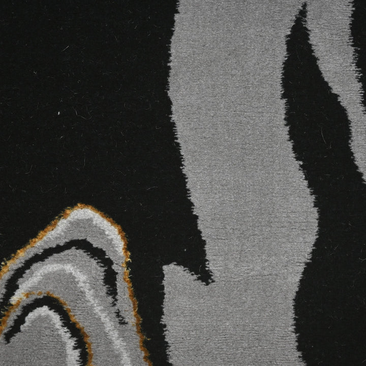 Black & Grey Waves Turkish Rug 4x6 ft