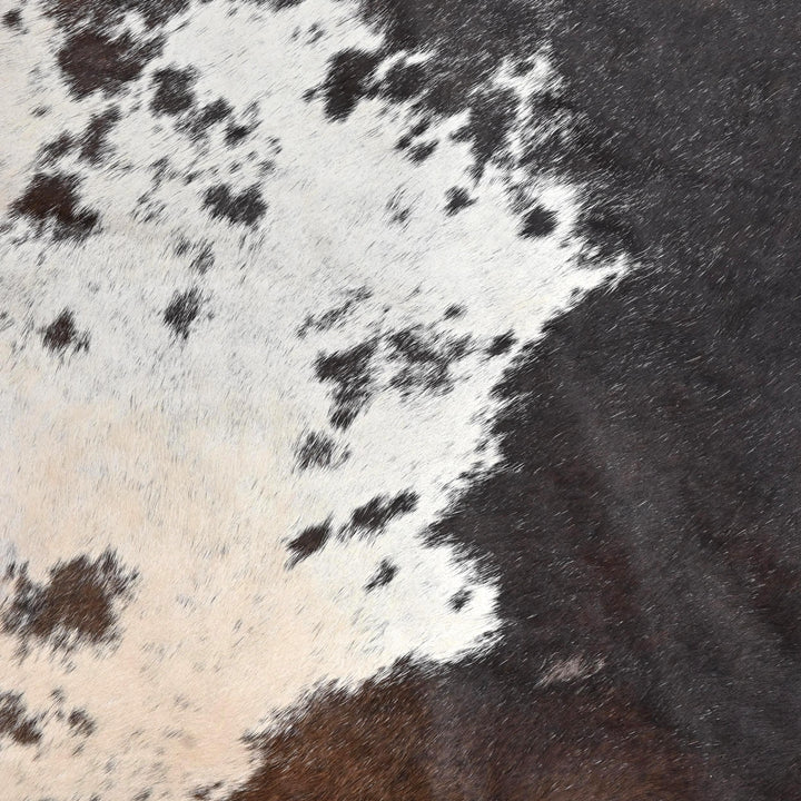 Tri-Colour Cow Hide 5.5X5.5 FT