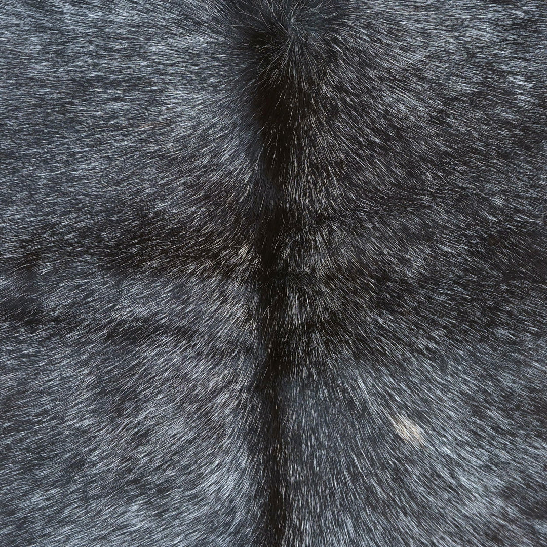 Dark Charcoal Brindle Cow Hide 5x5 FT