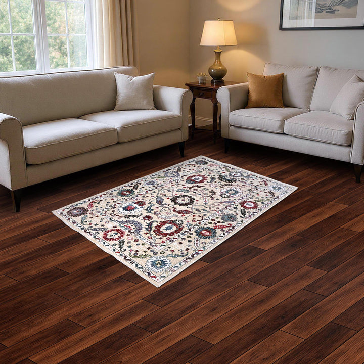 Beige Traditional Turkish Rug 4x6 Ft