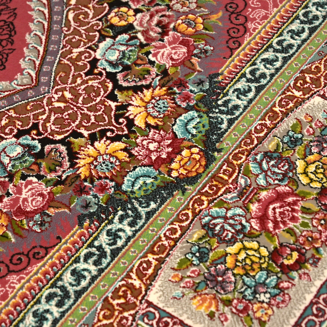 Fine Persian Khas 5x8 FT