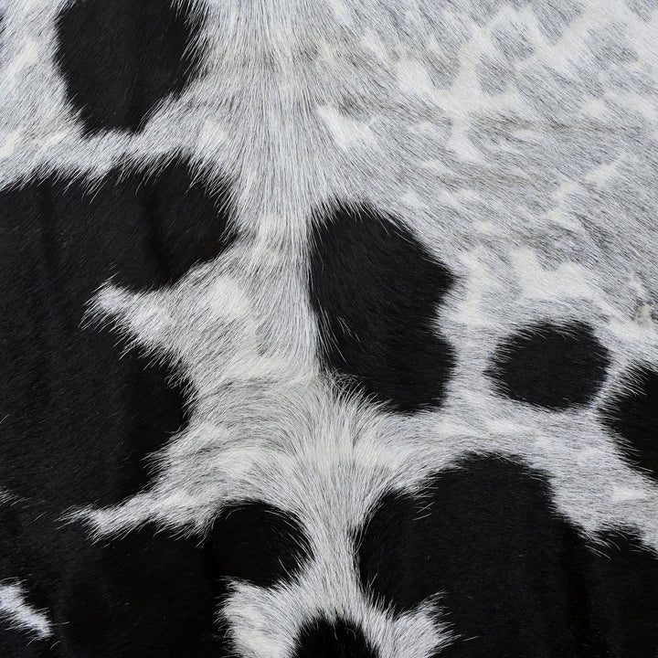 Black & White Cow Hide 5x5.5 FT