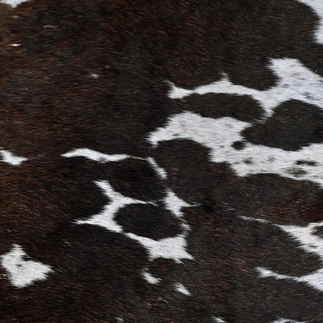 Tricolour Cow Hide 5.5x6.6 FT