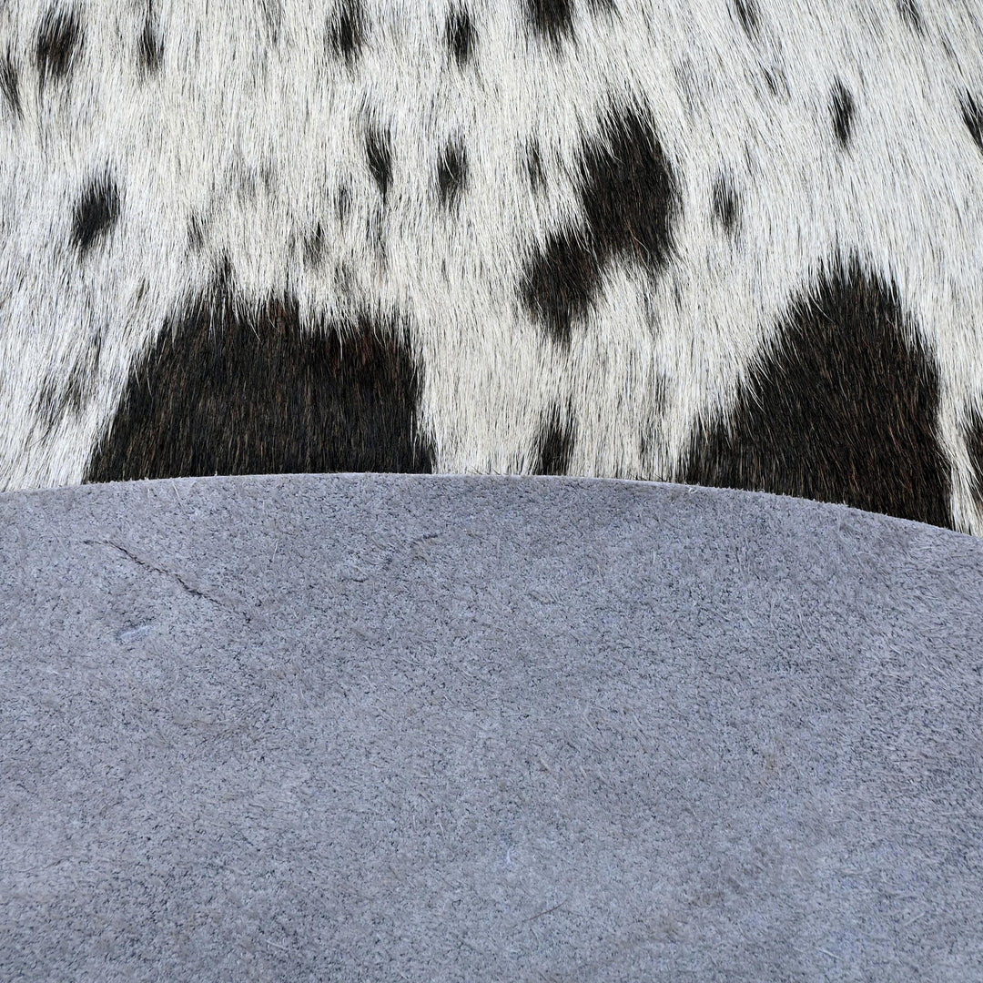 Tricolour Cow Hide 5.5x6.6 FT