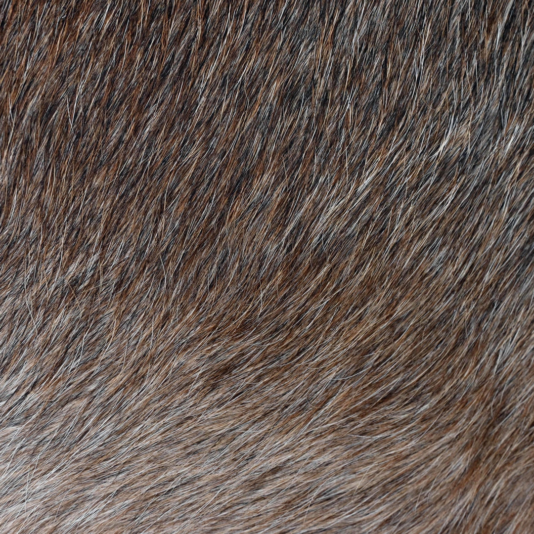 Warm Beige Cow Hide 5.5x5.5 FT