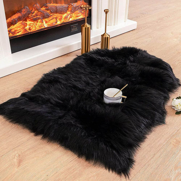 Black Small Fur Throw 2x3 ft