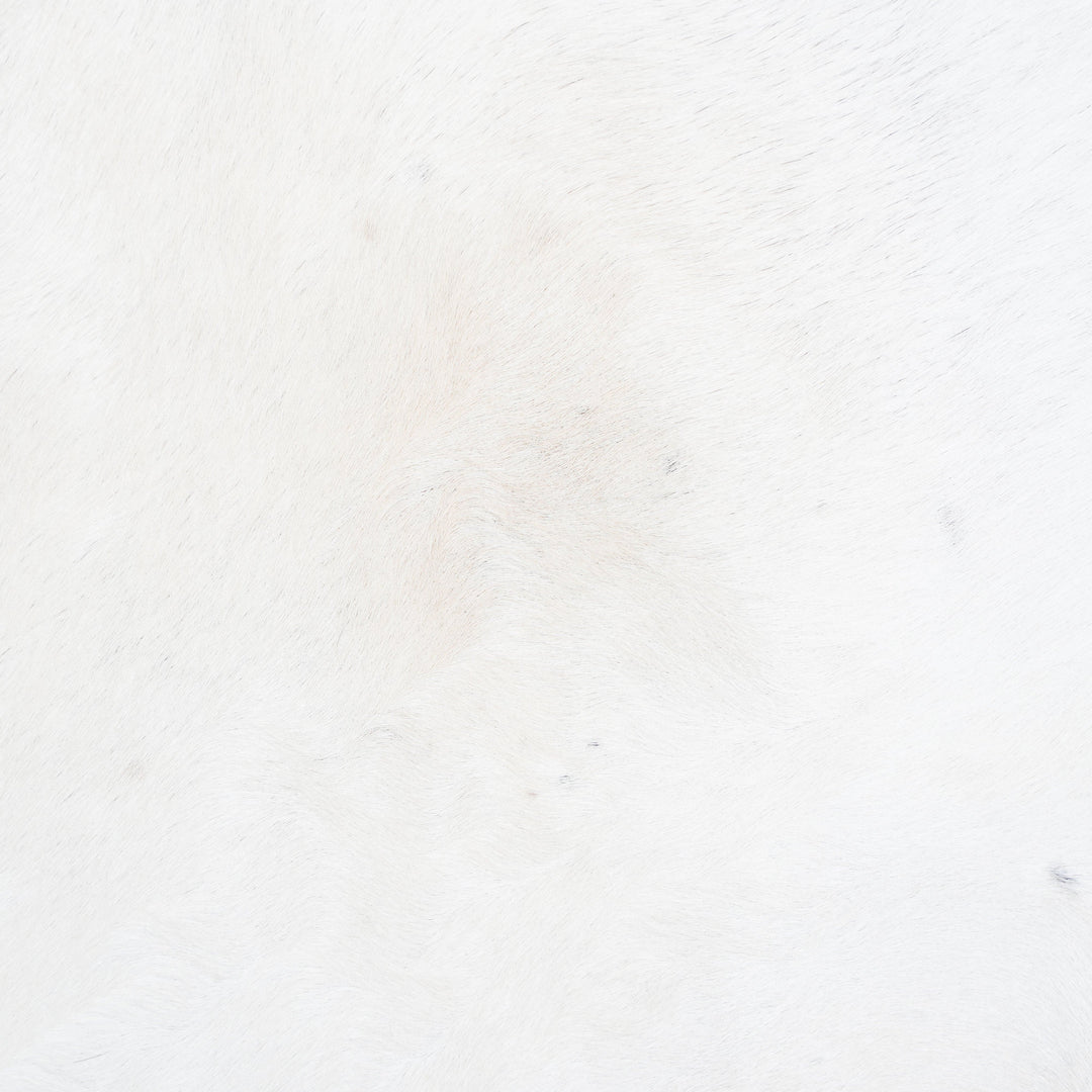 White&Grey Cow Hide 5.5x5.5 FT