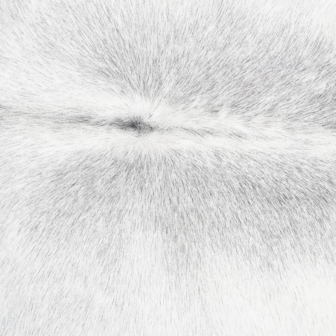 White&Grey Cow Hide 5.5x5.5 FT