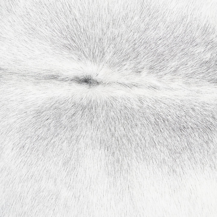 White&Grey Cow Hide 5.5x5.5 FT