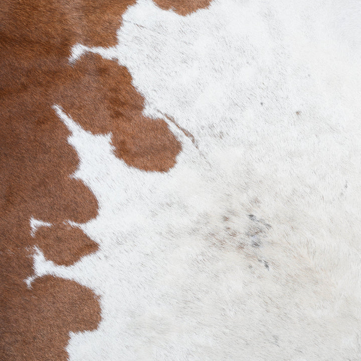 White&Brown Cow Hide 5.5X6 FT