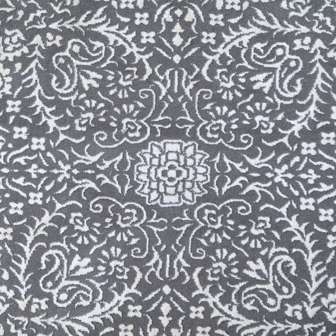 Silver & Grey Abstract Turkish Rug 7x10 FT