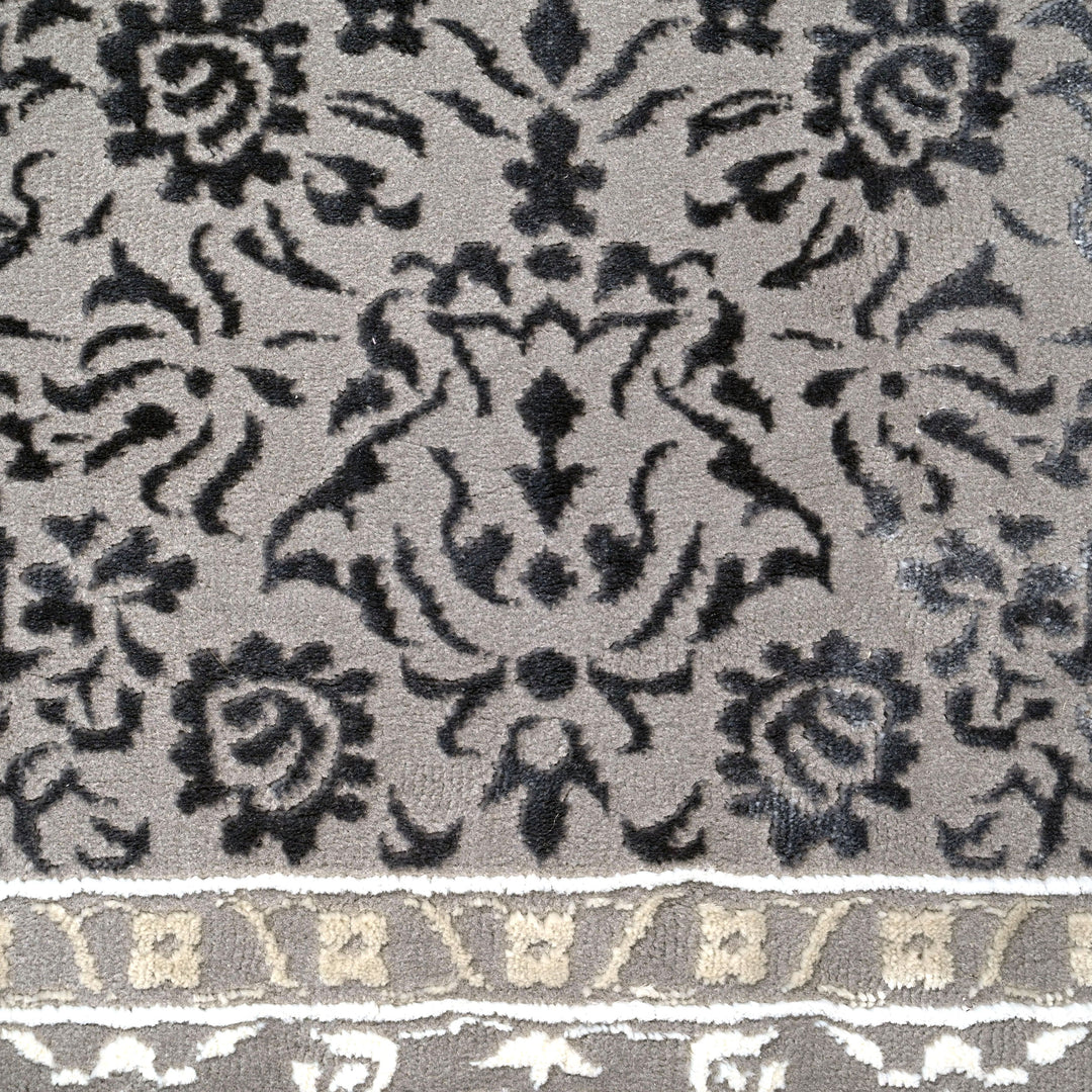 Silver & Grey Abstract Turkish Rug 7x10 FT