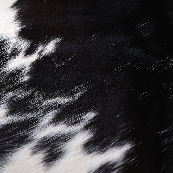 Classic Black & White Cowhide 4.5x5 FT